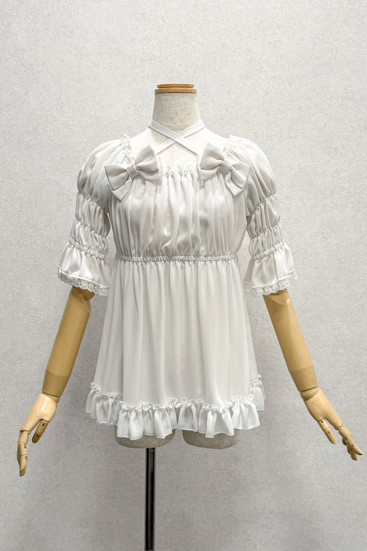 五分袖シャーリングブラウス