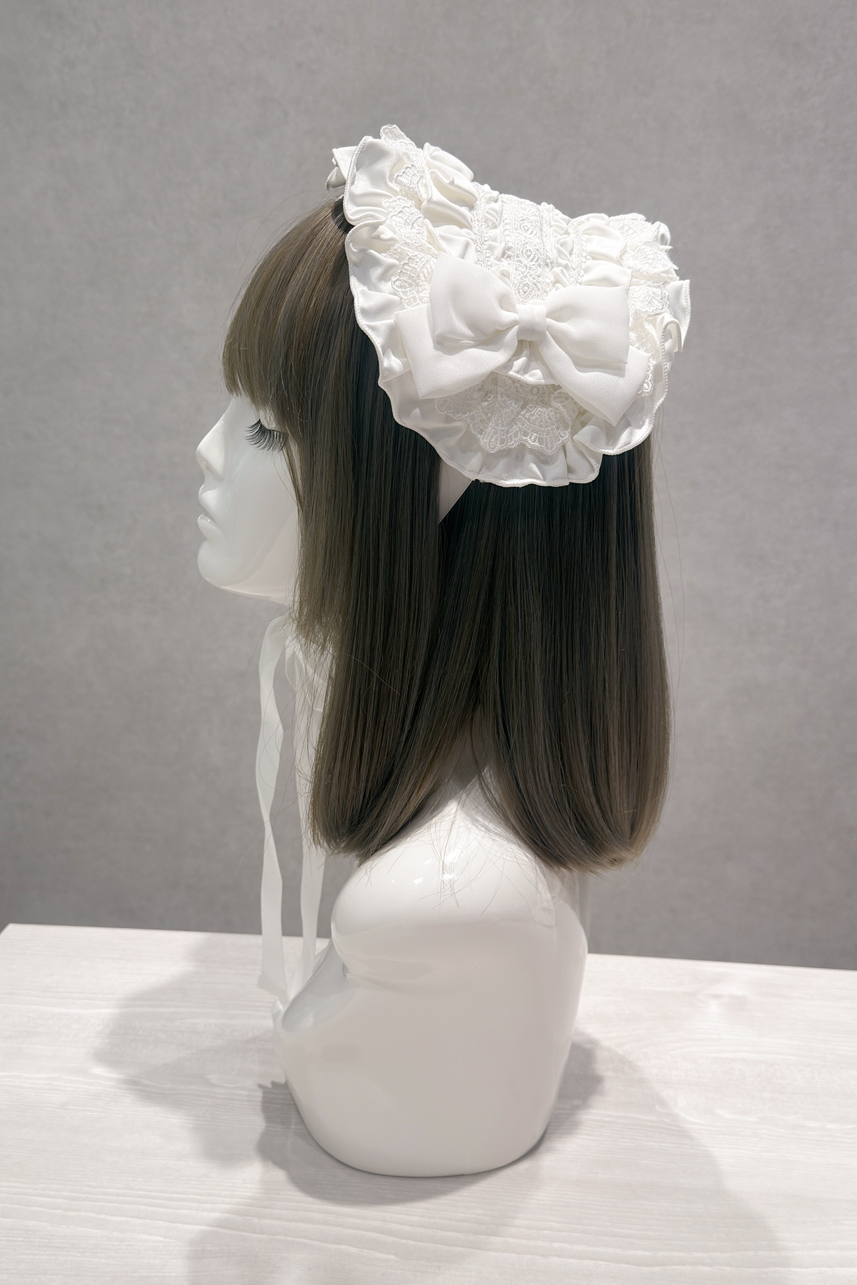 Gathered Bloom Headdress　ホワイト