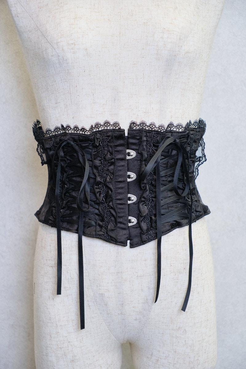Thorned Rose Corset ブラック