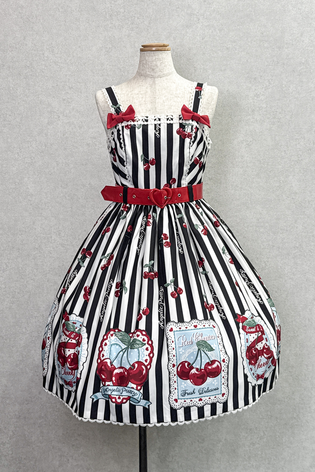 Cherry Stampジャンパースカート