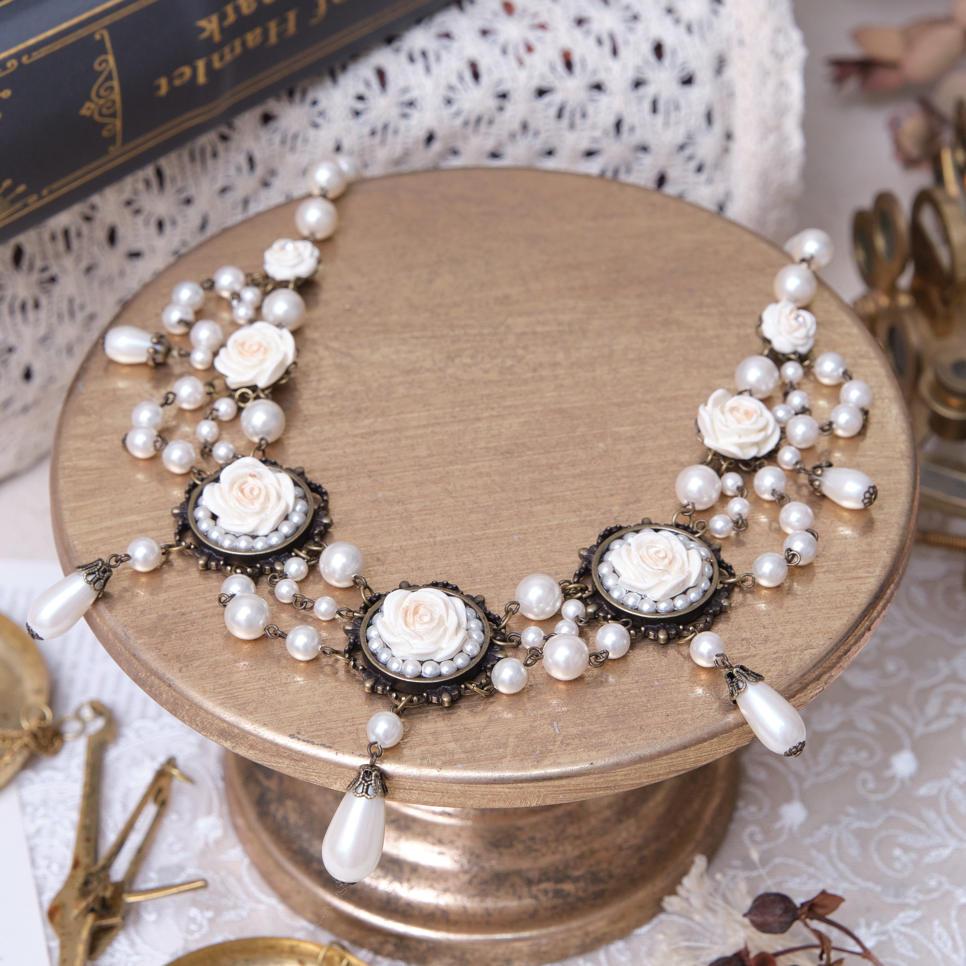 hanakabeads】白薔薇のアフタヌーンティーパーティーネックレス｜東京