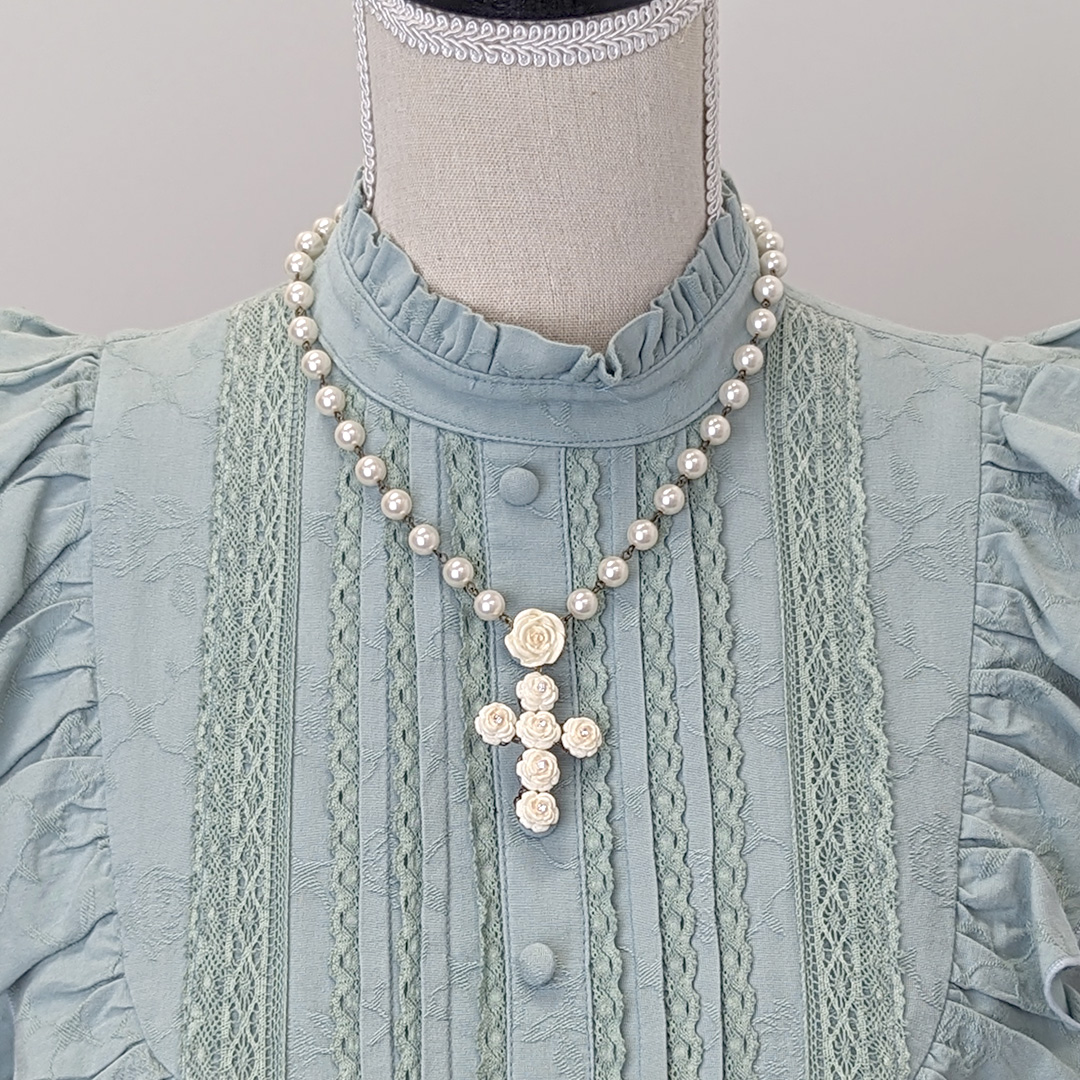 hanakabeads】白薔薇クロスのネックレスセット｜東京ロリィタ-TOKYO