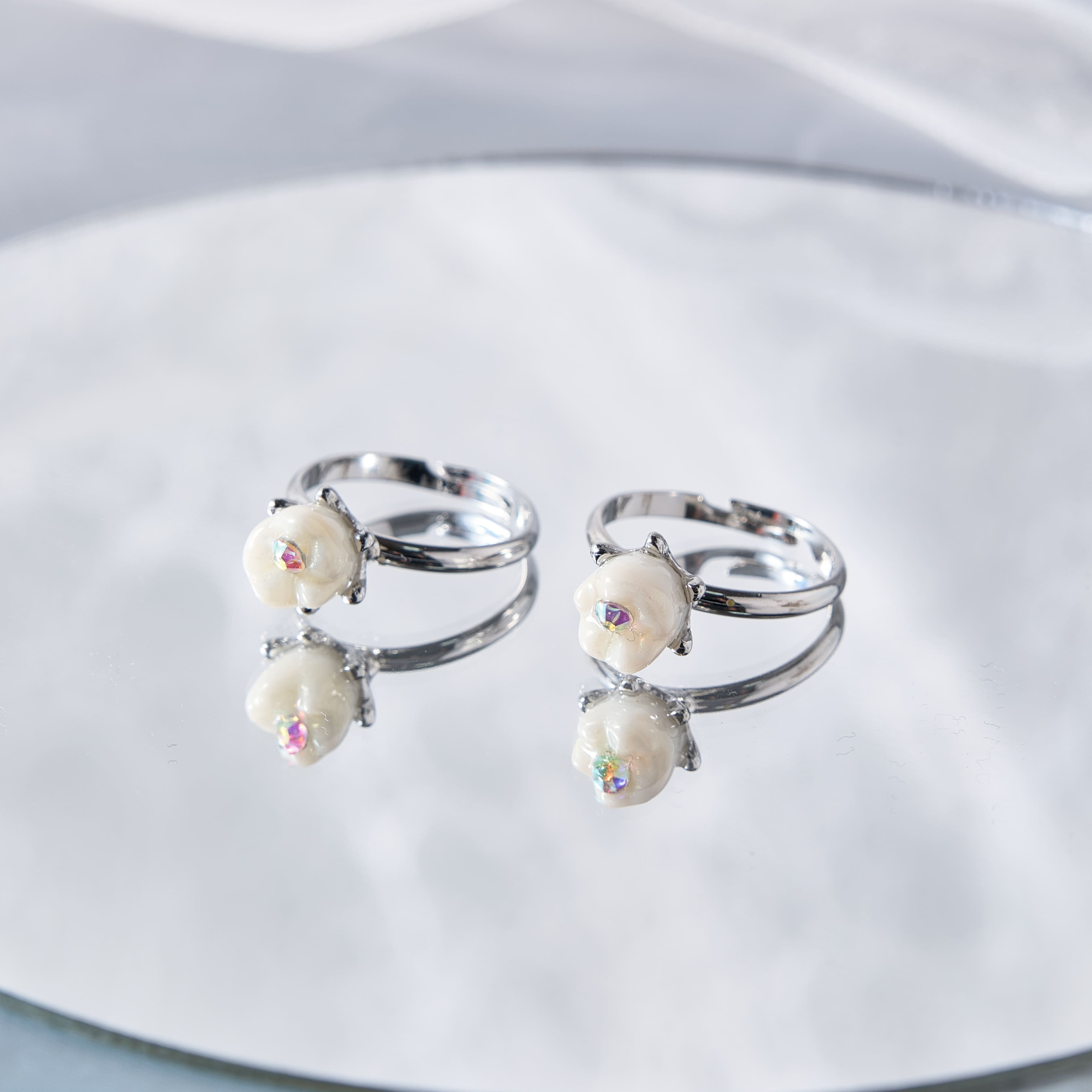 【RUNA】ダイヤの虫歯リング